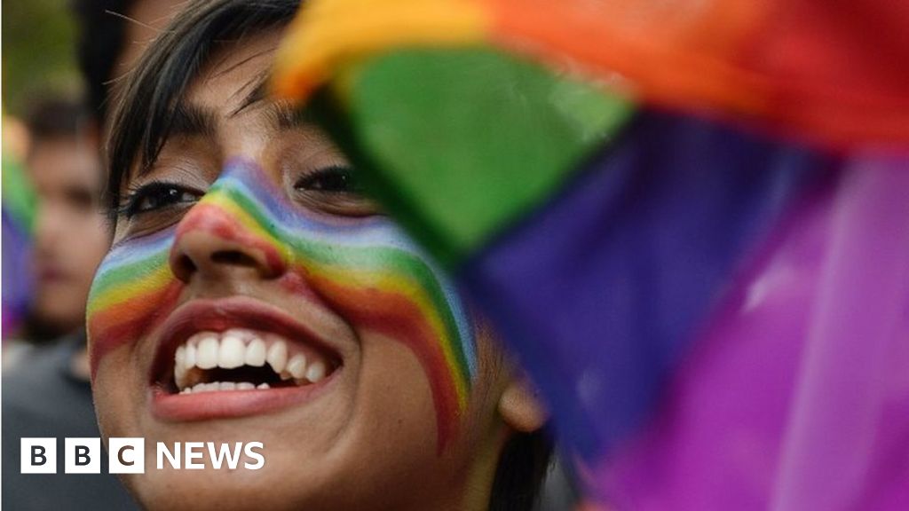 India Court Legalises Gay Sex In Landmark Ruling Bbc News 