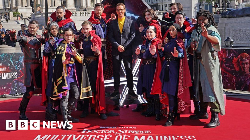 Doctor Strange: Benedict Cumberbatch meets his fans