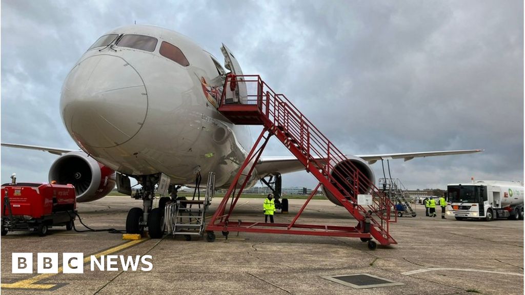 First transatlantic flight using 100% green fuels to take off