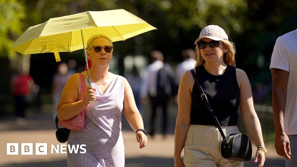 UK weather: Heat-health alert in place as temperatures to hit 32C