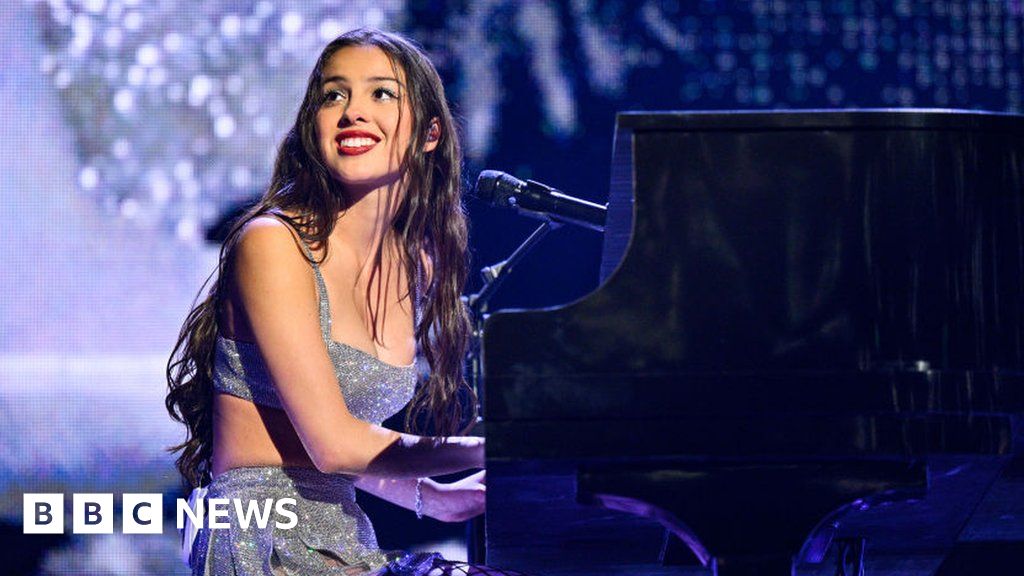 Olivia Rodrigo's Manchester tour dates fall foul of Co-op Live arena fiasco - BBC News