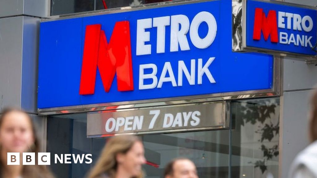 Metro Bank to cut 20% of workers in rescue plan