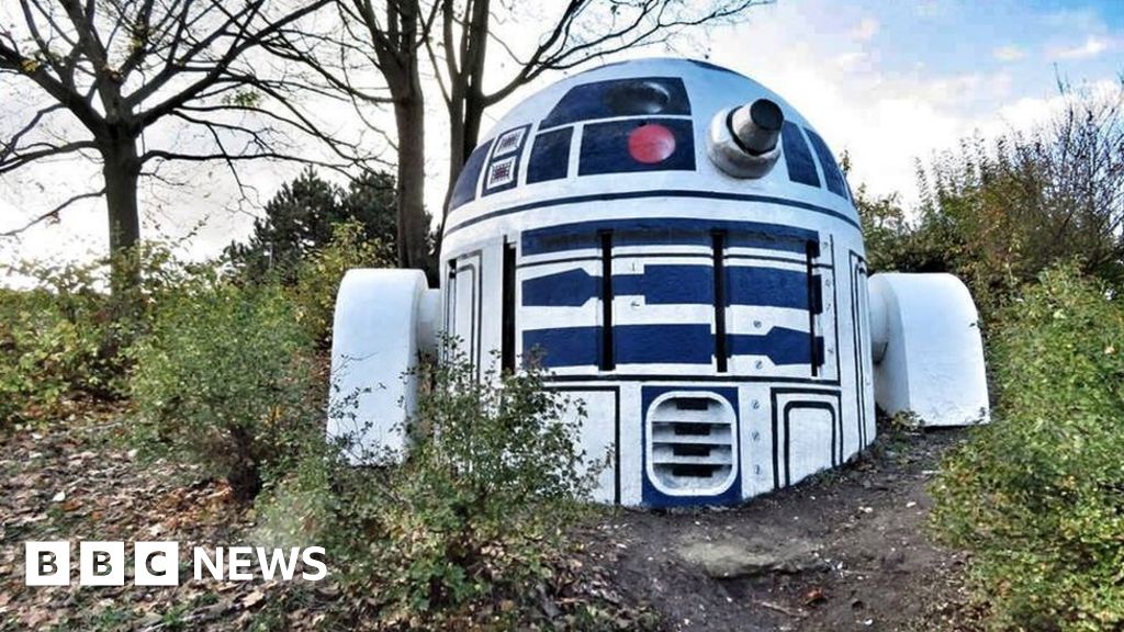 Nuclear shelter vent turned into R2D2 from Star Wars