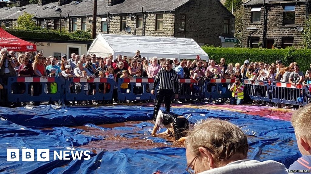 World Gravy Wrestling Championship held in Lancashire BBC News