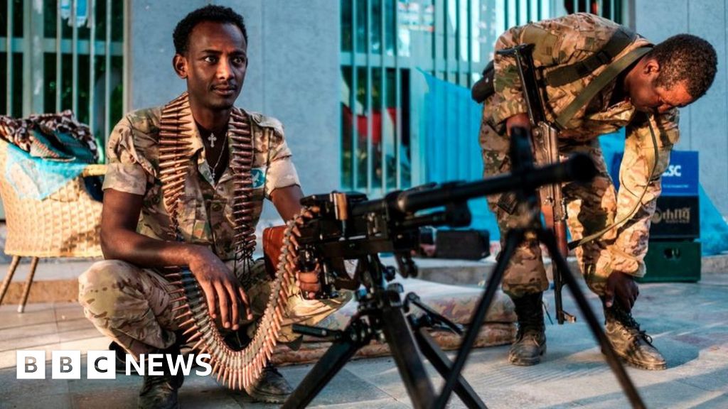 Ethiopia crisis: Tigray force 'still fighting' despite army Mekelle