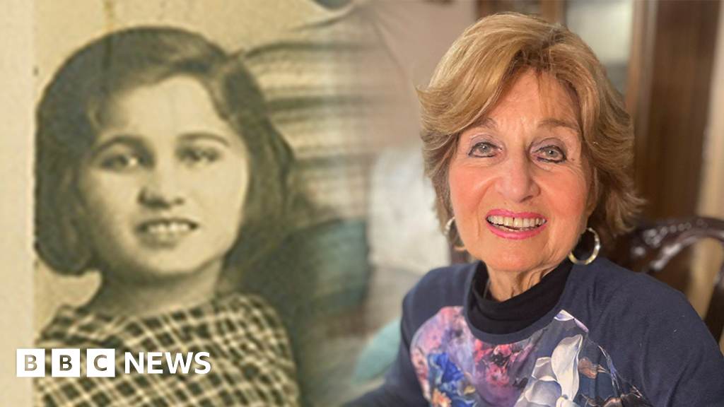 AI reunites Holocaust survivor with childhood photos