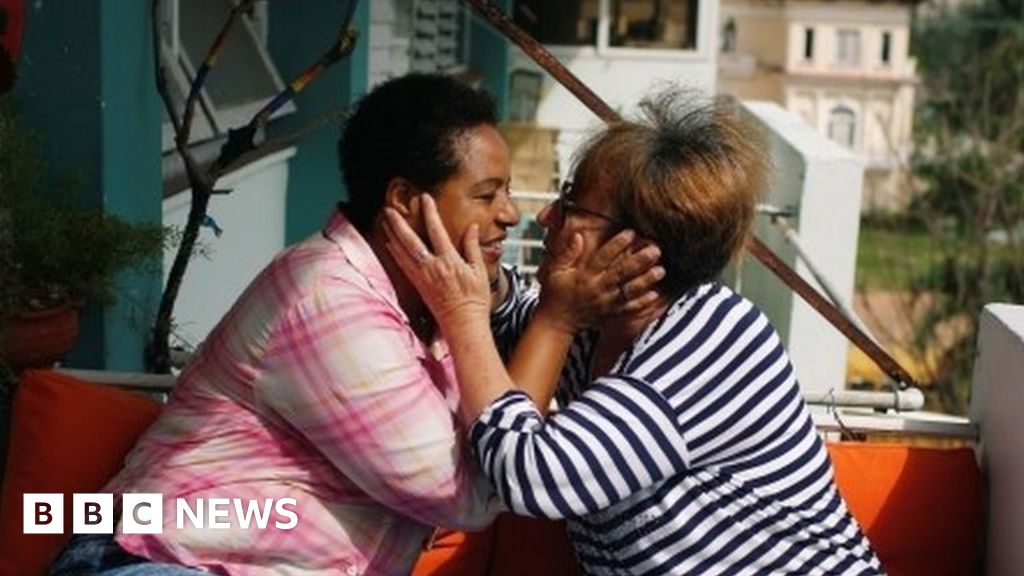 Cuban President Miguel Díaz Canel Backs Same Sex Marriage Bbc News 