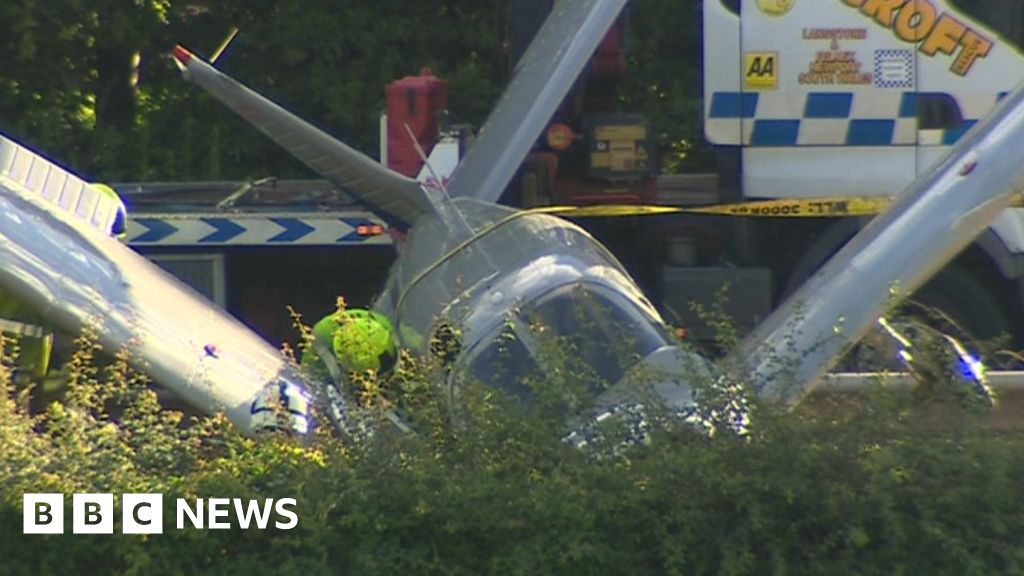 Plane hit trees before crashing on A40 near Abergavenny BBC News