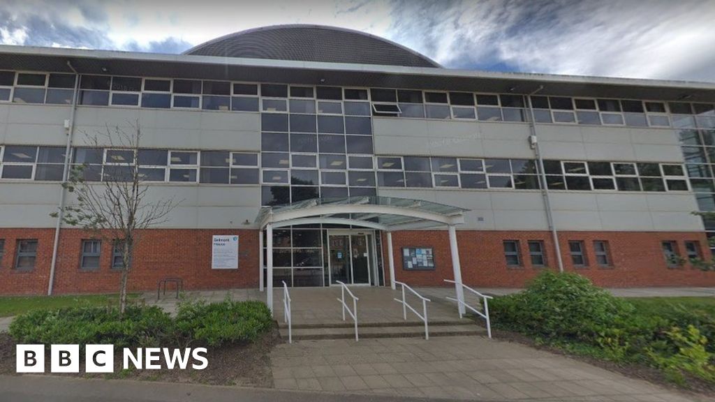 Redcar and Cleveland Council set to close office in moneysaving move