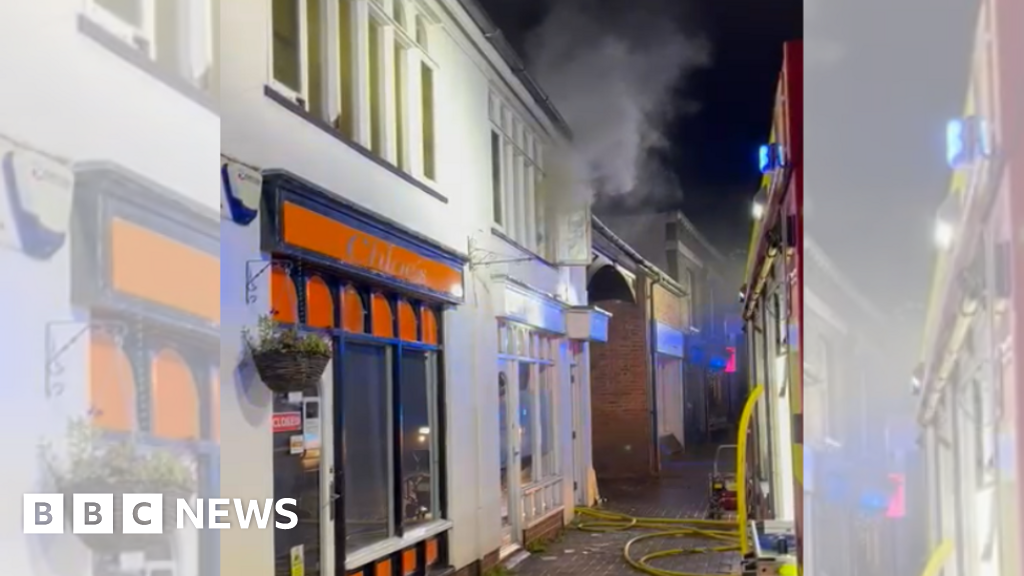 Saffron Walden flat caught fire on resident's moving day BBC News