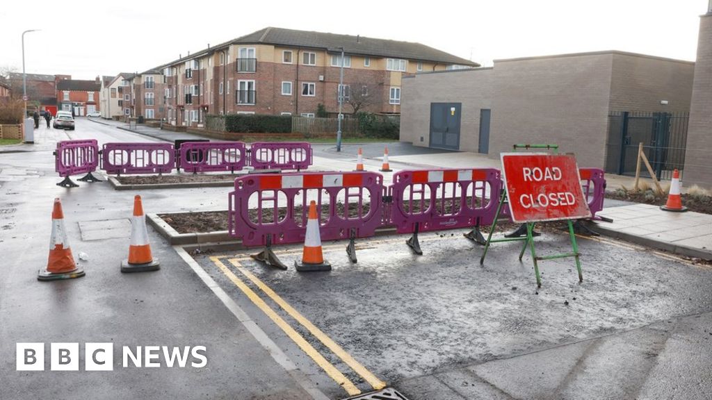 Middlesbrough cycle lane warning as cars damaged