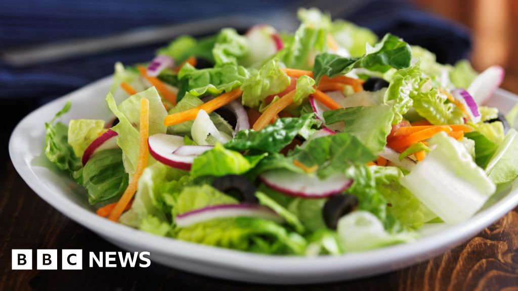 Bagged salad is Salmonella risk, study finds BBC News
