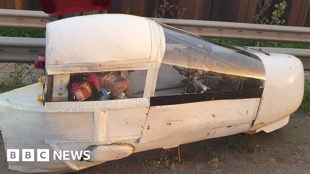 'Most unusual' vehicle stopped on M25 in Hertfordshire