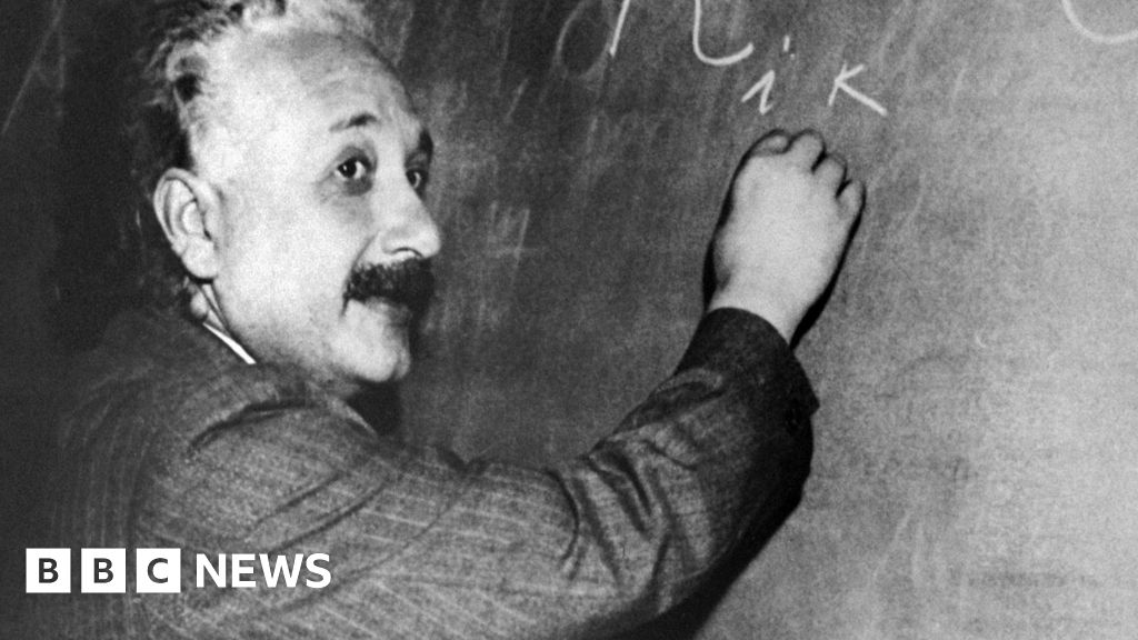 Einstein's theory of general relativity 100 years on BBC News