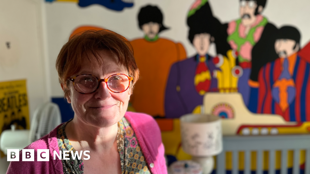 Spare bedroom volunteers wanted to help homeless people BBC News