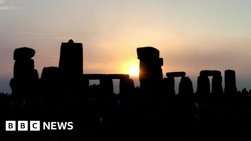 Summer solstice 2023 Travel advice for Stonehenge celebration BBC News