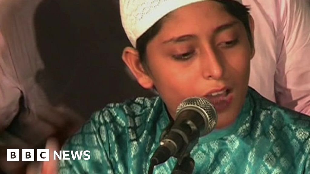 Young Qawwali stars take to the sacred stage in Pakistan BBC News