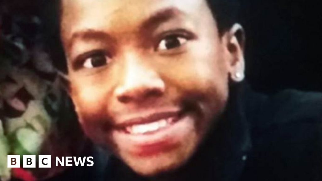 Ohio Police Officer Kills Black Teenager 'who Drew BB Gun' - BBC News