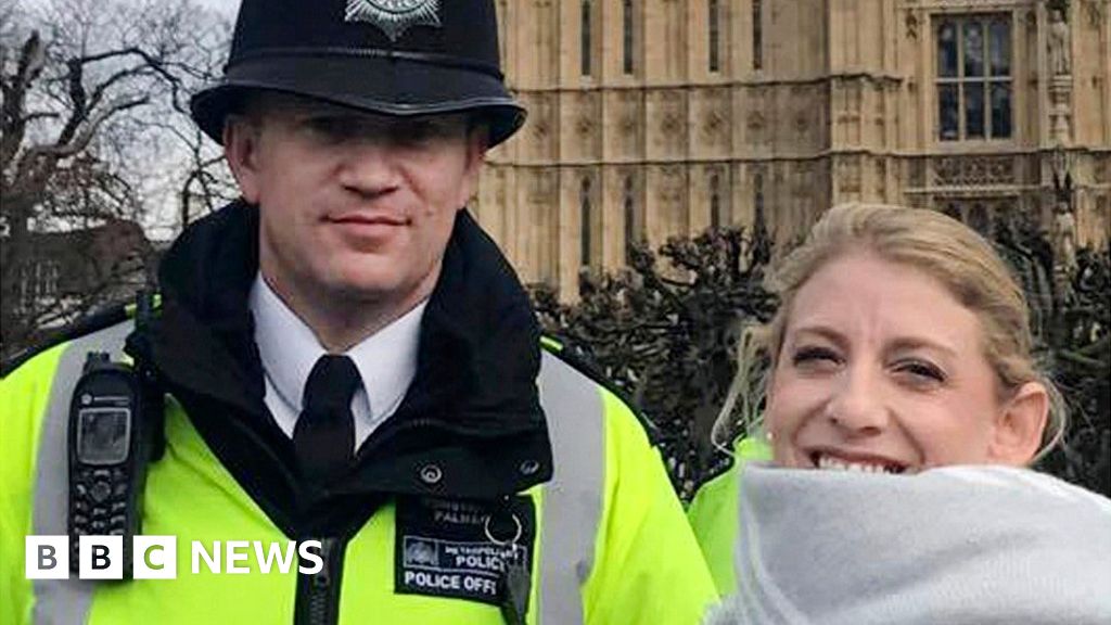 London attack 'Final' photo of murdered PC Keith Palmer emerges BBC News
