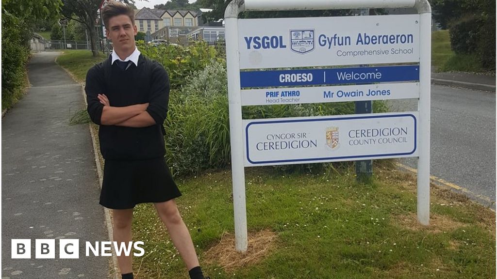Harassment: Girls 'wear shorts under school skirts' - BBC News