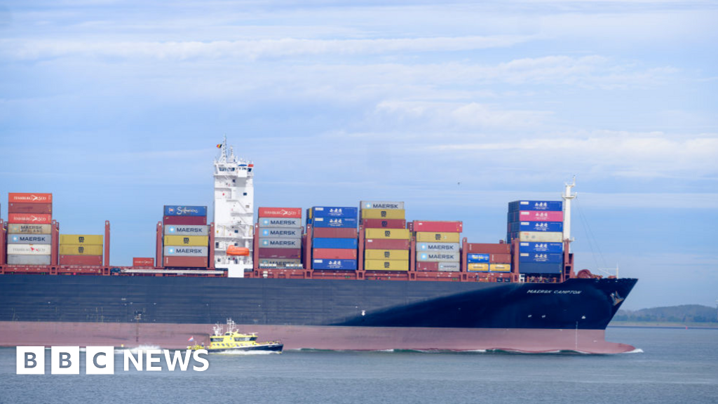 Атаки срещу търговски кораби в Червено море рискуват да повишат