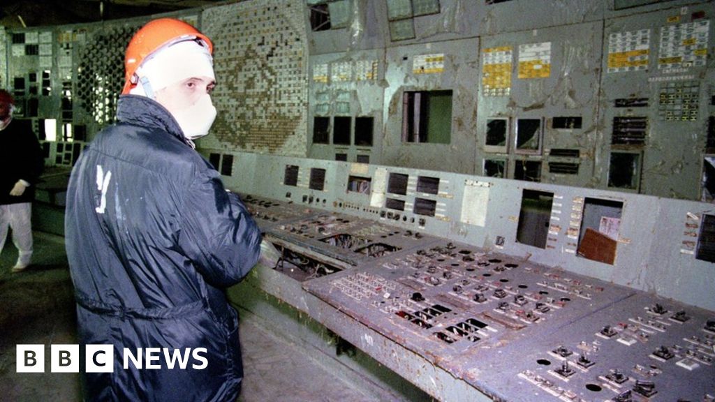 Chernobyl chronicles как установить прослушку