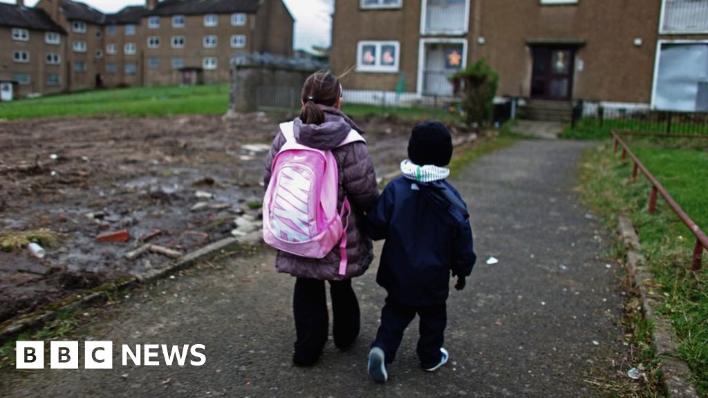 Flexible Working Urged To Eradicate Child Poverty In Scotland