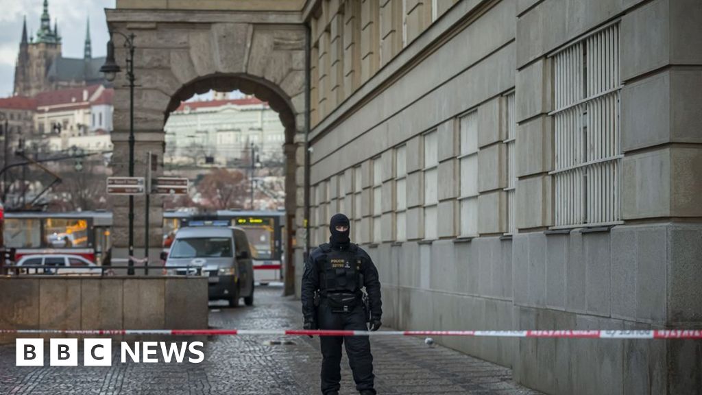 Полицията в Словакия казва арестуваха мъж, който е заплашил да
