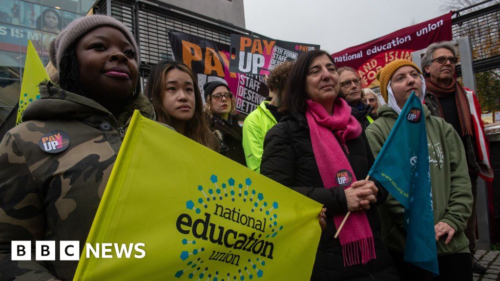 Will some teachers receive a 15. 9% pay rise?
