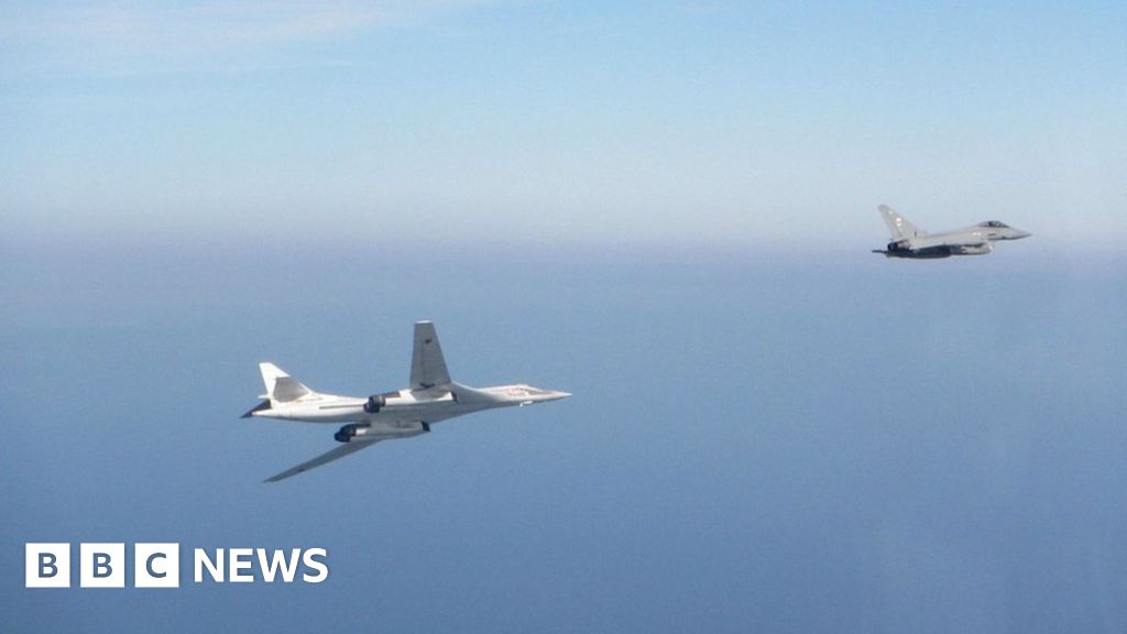 RAF Lossiemouth Jets Intercept Russian Bombers - BBC News