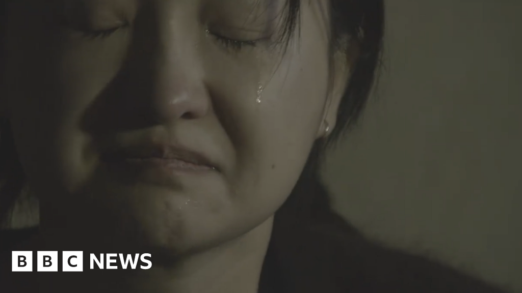 Makeup Vlogger Reignites Chinese Domestic Violence Debate Bbc News 8870