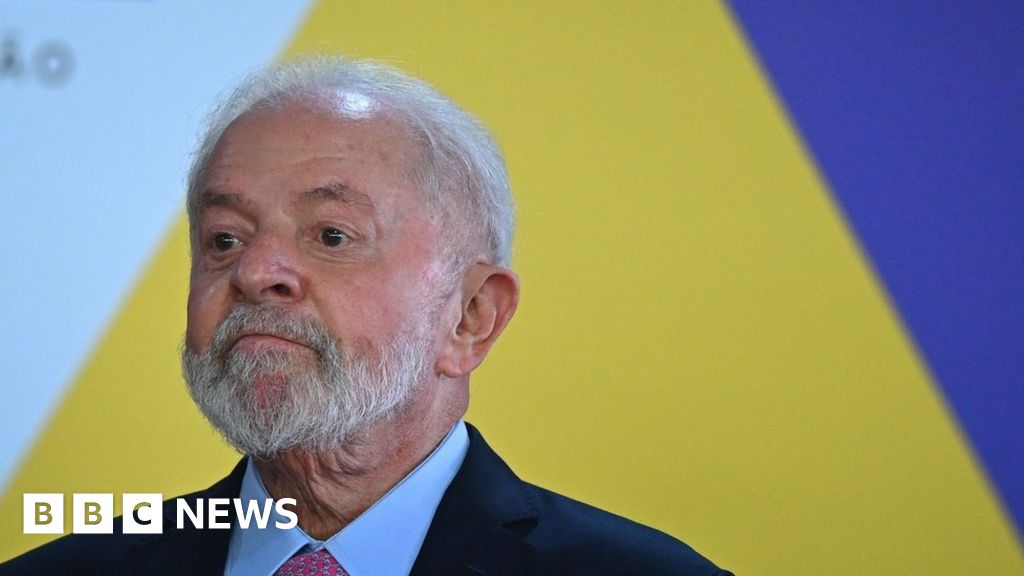 Lula despide al subdirector de inteligencia en medio de una investigación de espionaje