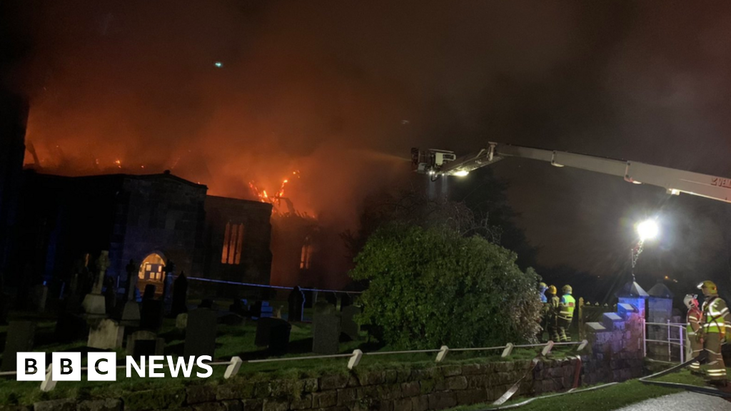 Mackworth church fire: Teen suspect arrested over arson - BBC News