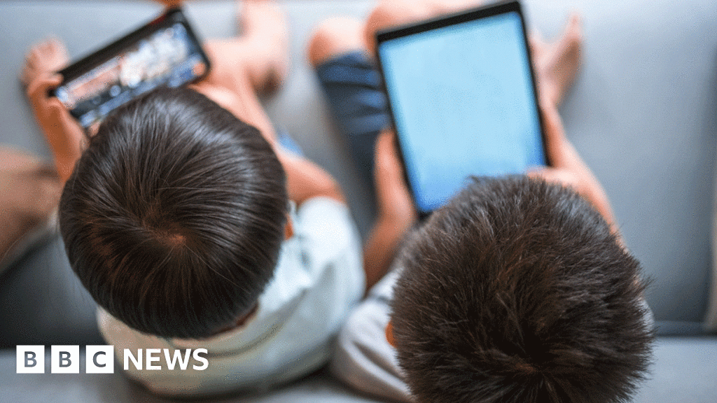 Self Harm Clips Hidden In Kids Cartoons c News