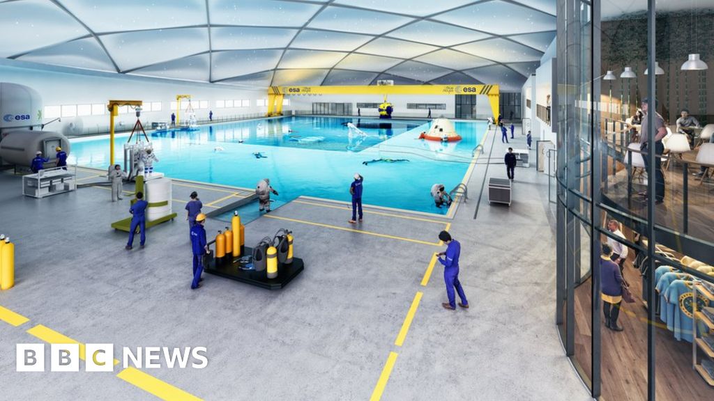 Blue Abyss: Plans to build world's deepest pool in Cornwall - BBC News