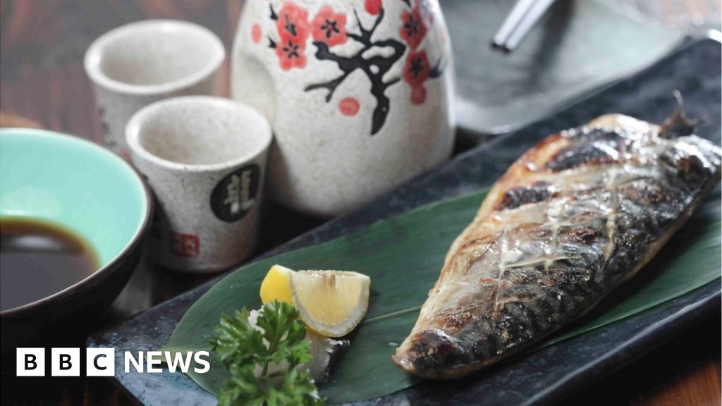Trump In Japan Sumo Barbecue And An Imperial Audience Bbc News