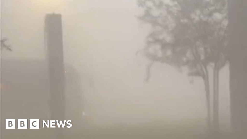 'Super fog' leads to deadly crashes in New Orleans