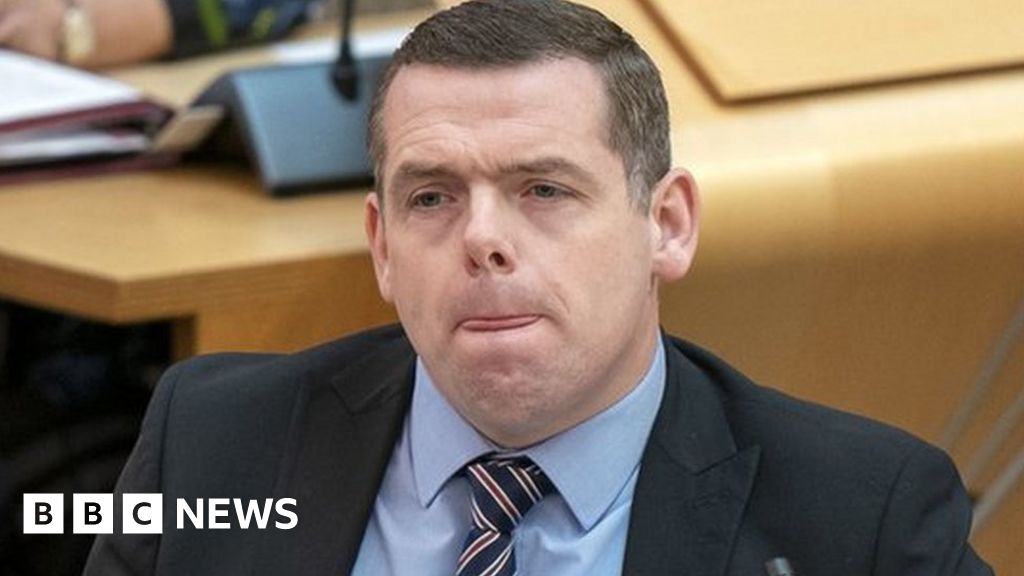 Douglas Ross prompts Holyrood security alert over toy gun delivery