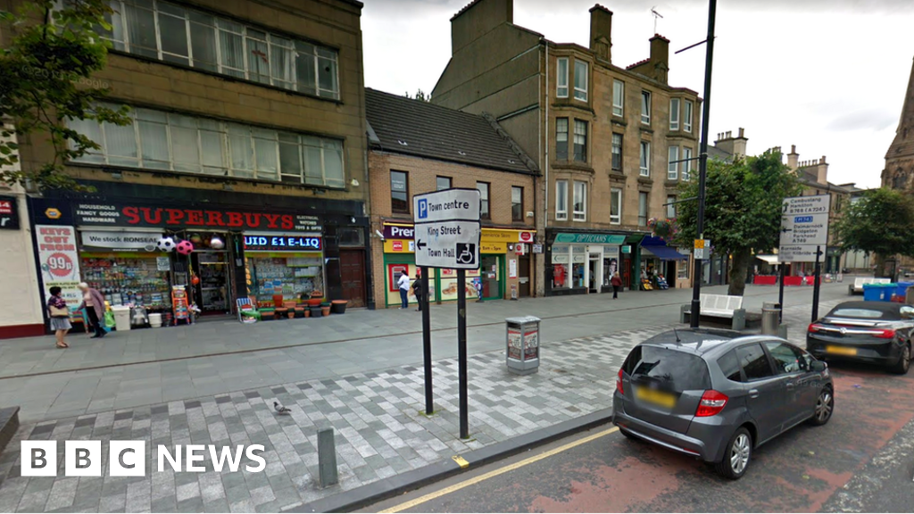Two men stabbed in Rutherglen street attacks BBC News