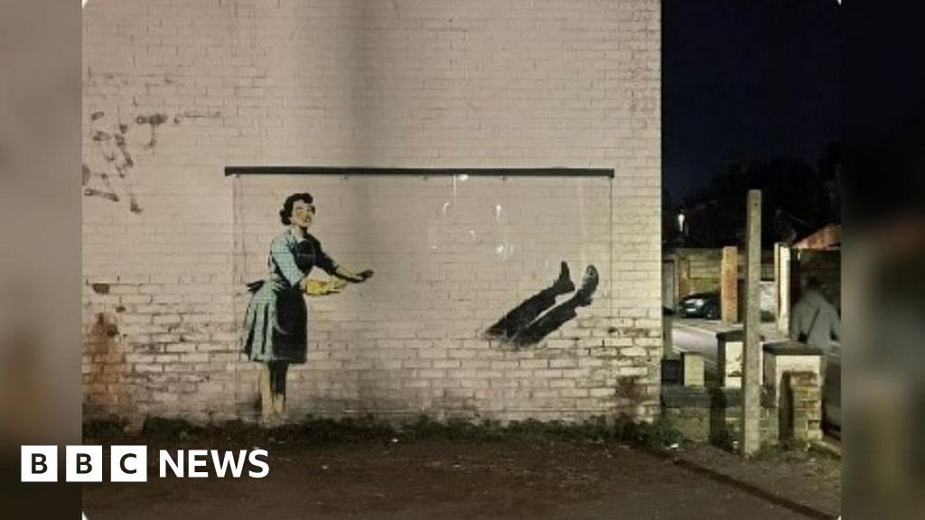 Banksy Margate Valentine's Day artwork piece removed again