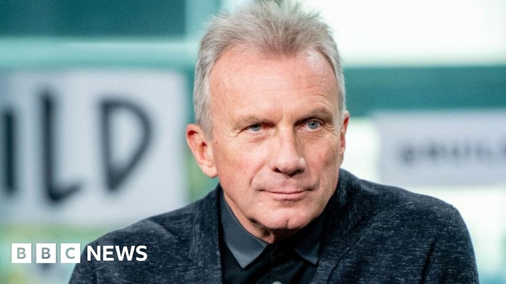 Joe Montana: American football legend saves grandchild from kidnapping attempt