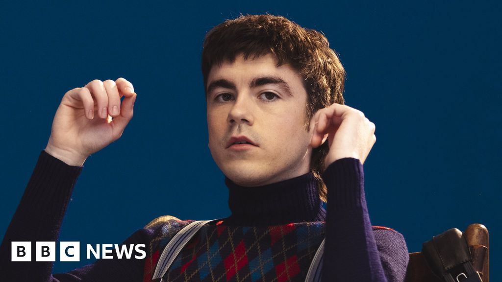 Declan McKenna says 'parents might not like new album' BBC News