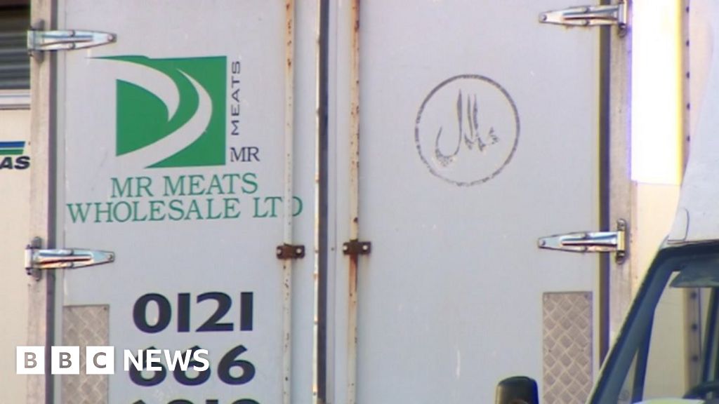 Digbeth abattoir licence suspended after smell complaints BBC News