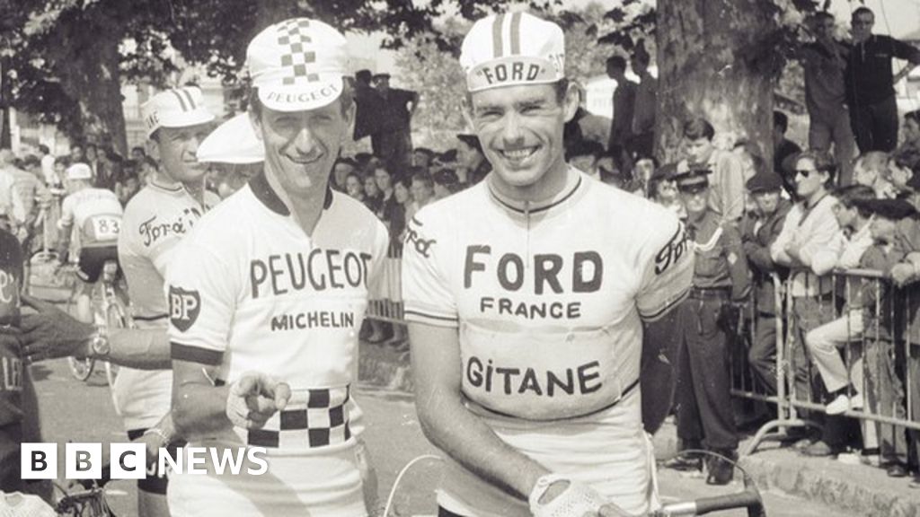 The Briton Who Died Trying To Win The Tour De France Bbc News 