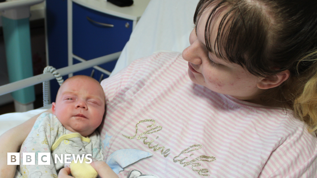 Covid-19: Walsall mum back home with new son