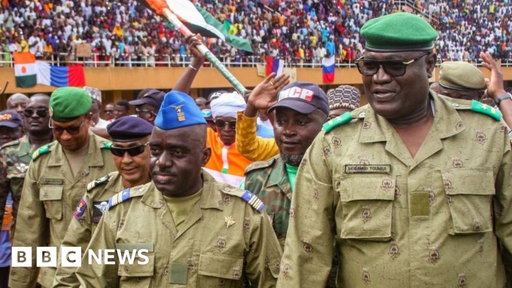 Преврат в Нигер: Хунтата затваря въздушното пространство, позовавайки се на заплаха от военна намеса