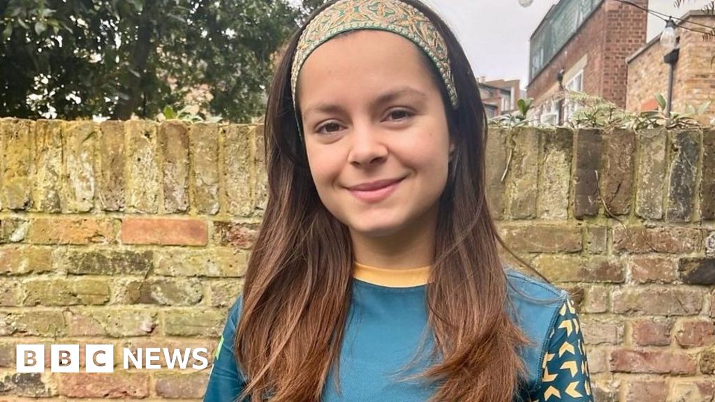 Image for article: Woman to run London Marathon for Samaritans Image