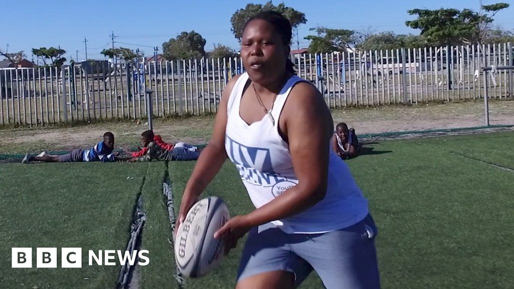 100 Women Rugby For Lesbians In South Africa Bbc News 9640