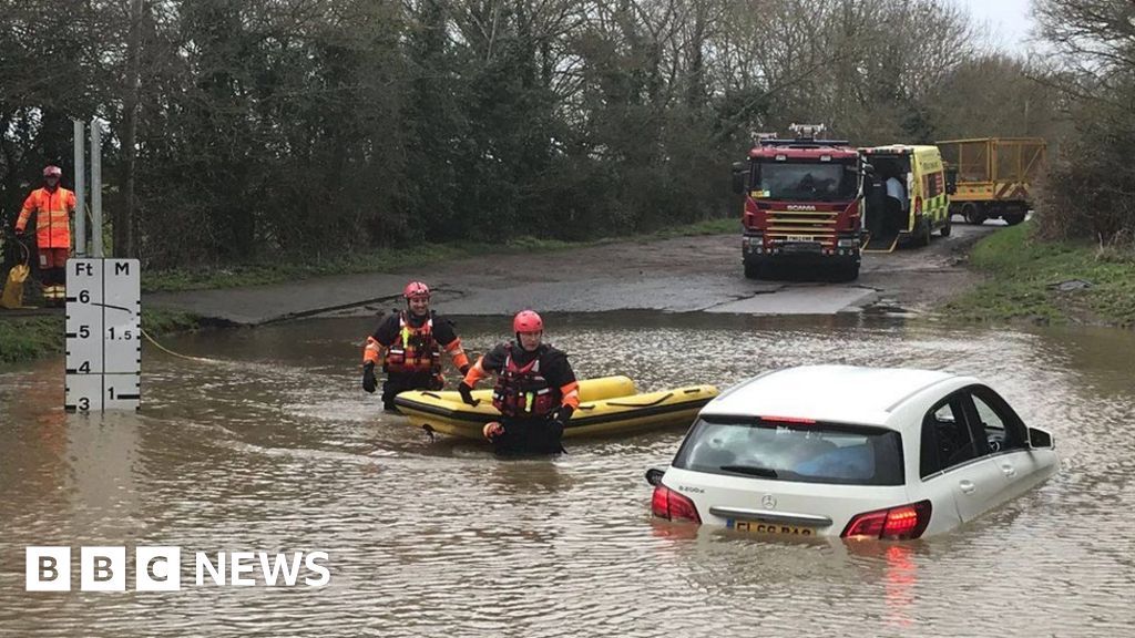 Watery Gate Lane ford barriers plan to stop cars BBC News