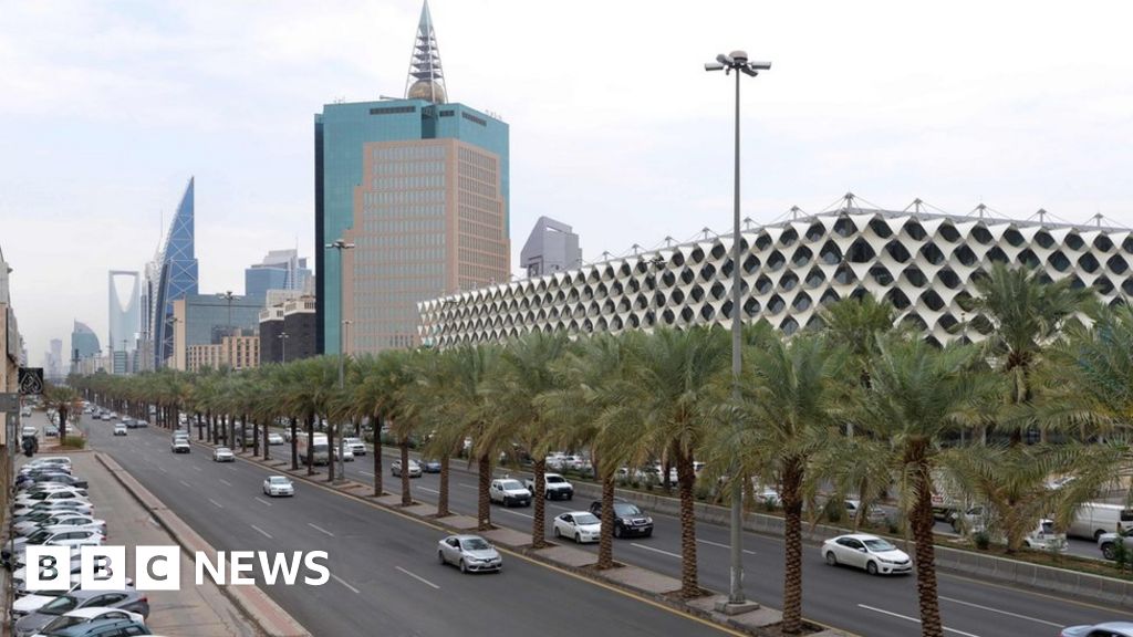 Man sentenced to death for stabbing at Saudi show